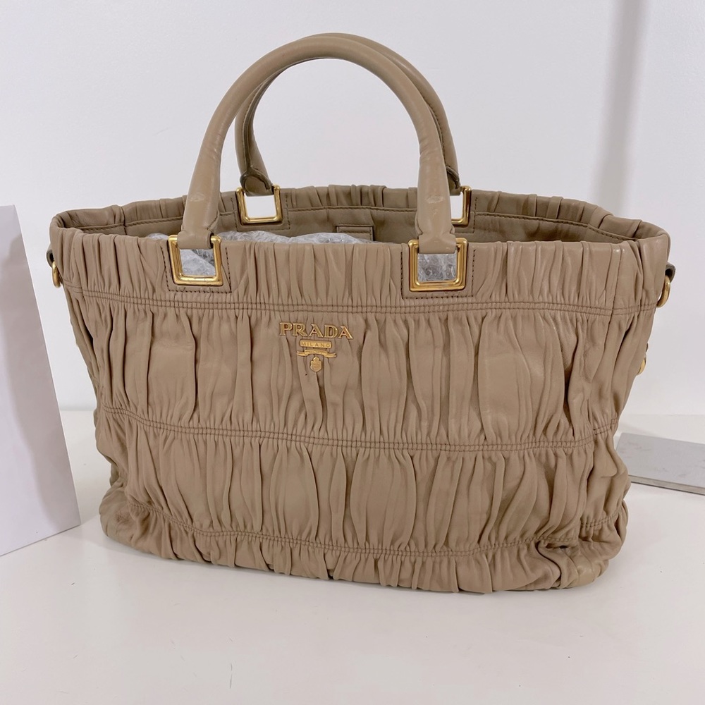 Prada
Prada Champagne Gaufre Leather Shopping Tote